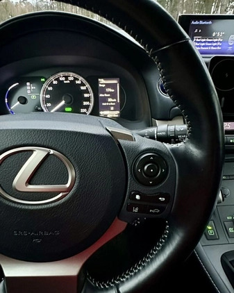 Lexus CT cena 96500 przebieg: 42200, rok produkcji 2019 z Augustów małe 497
